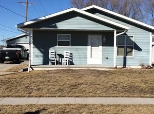 1204 E 16th St, Kearney, NE 68847