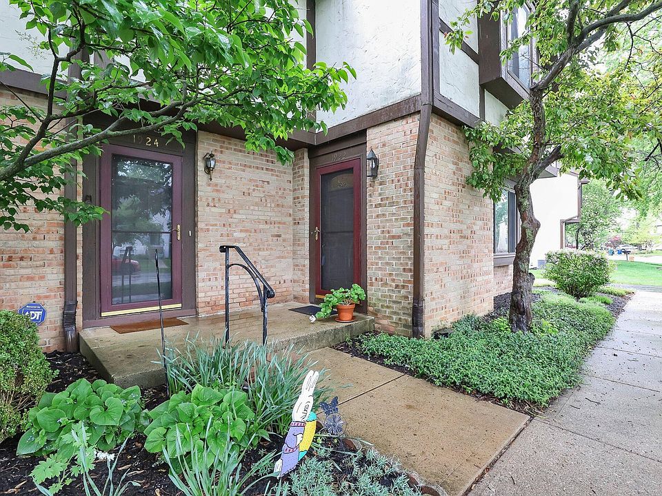 1st image of 1922 Laramie Dr #24