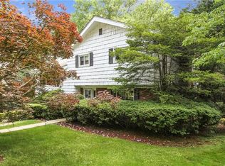 4 Thornwood Pl, Scarsdale, NY 10583