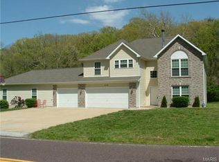4114 Rock Creek Valley Rd, High Ridge, MO 63049