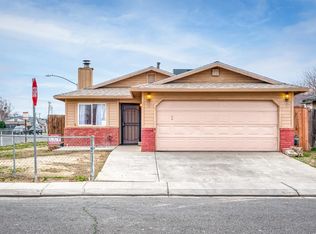 5121 Bloomfield Dr, Keyes, CA 95328