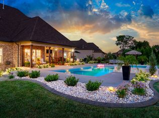 148 Springfield Dr, Lebanon, TN 37087