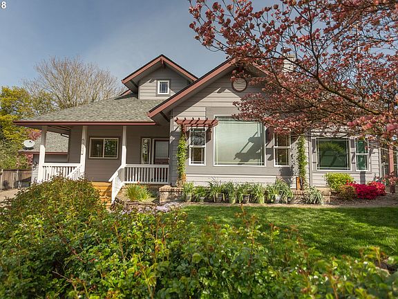 2nd image of 6897 SE Brigadoon St