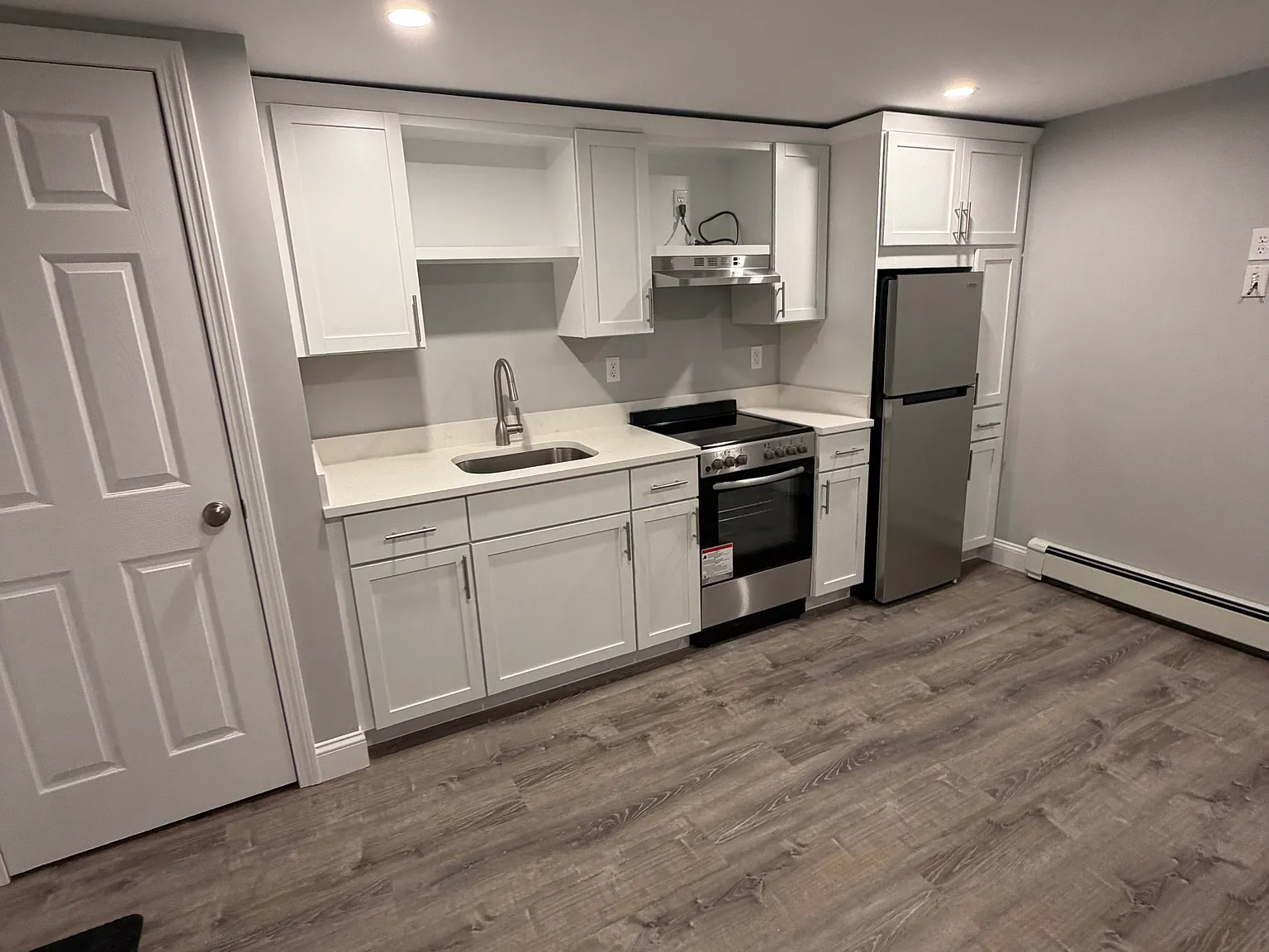 1 bed, $1,800 — Photo 2