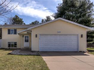 2429 Robert Rd, Eau Claire, WI 54703