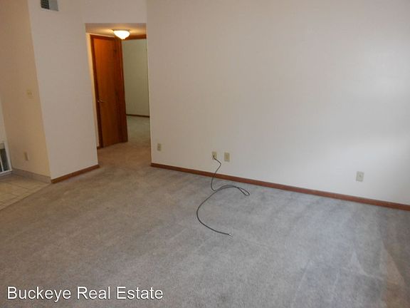 2nd image of 773 Riverview Dr APT O