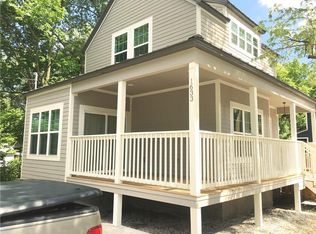 1633 W Stone St, Fayetteville, AR 72701