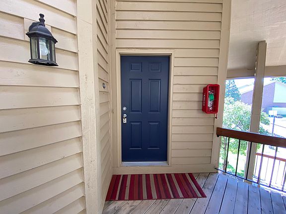 3rd image of 2620 Greenstone Blvd APT 1812