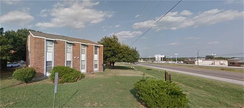 1st image of 2609 E Highway 82