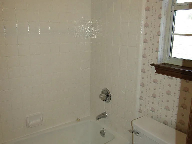 6106 John Chisum Ln — Photo 10