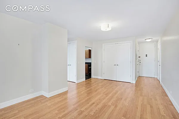Sold by Compass | media 20
