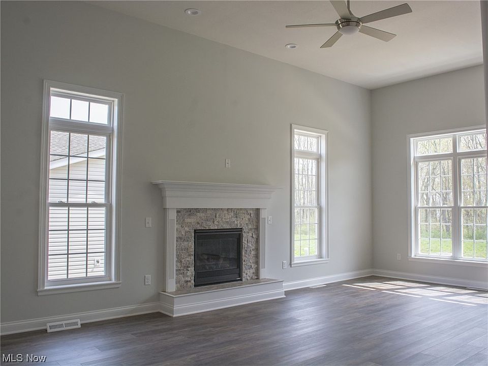 1805 E Western Reserve Rd Youngstown, OH Zillow Apartments for Rent