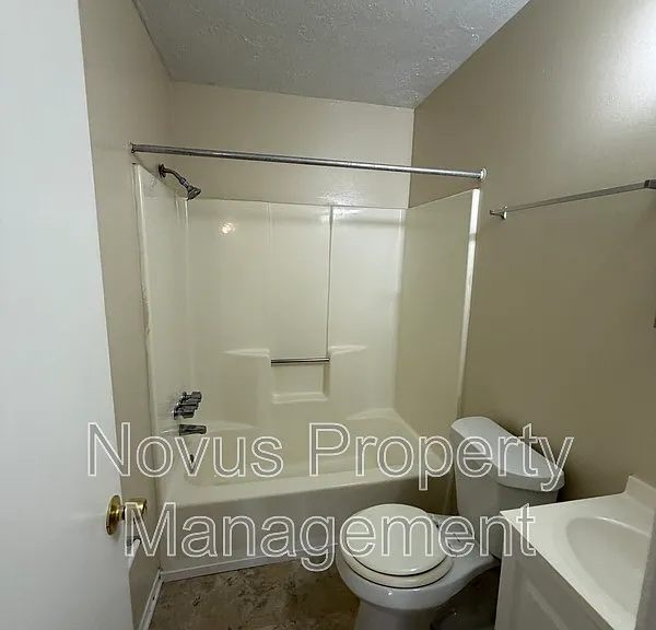155 Bowen St #7 — Photo 19
