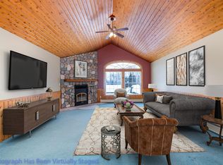 44 Sand Hill Hts, Morrisville, VT 05661