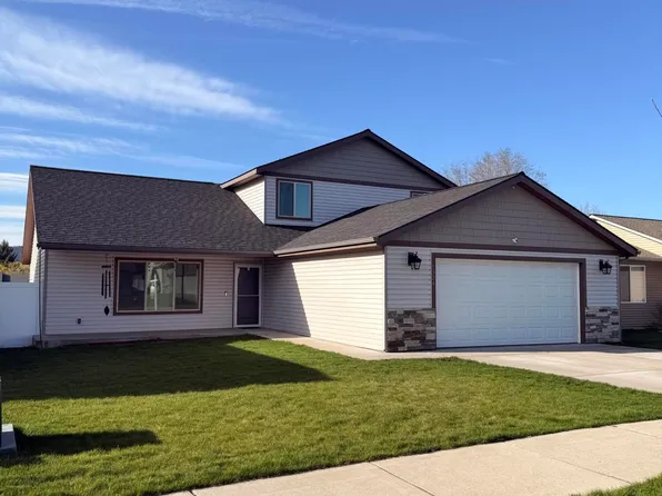 1324 E Yellowstone Ave, Post Falls, ID 83854