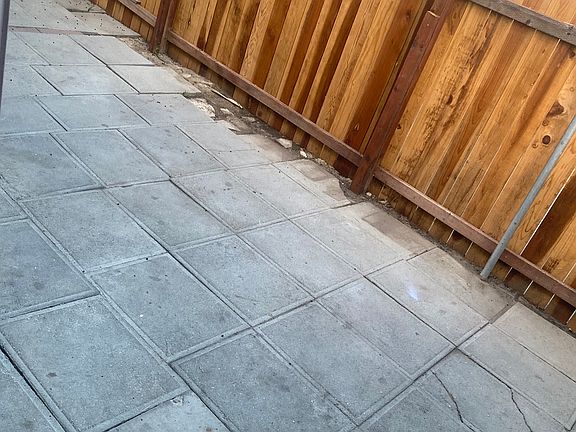 4th image of 1904 Mayflower Pl #1