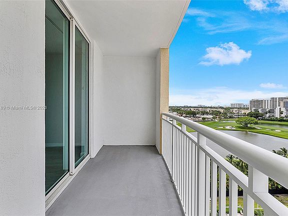 5th image of 1745 E Hallandale Beach Blvd Unit 905W