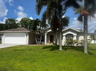 1138 SW Ithaca St, Port Saint Lucie, FL 34983