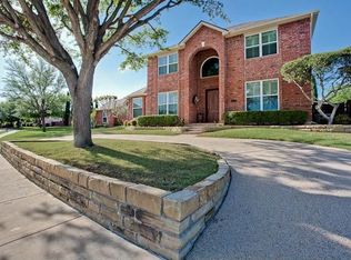 1017 E Seminole Trl, Carrollton, TX 75007