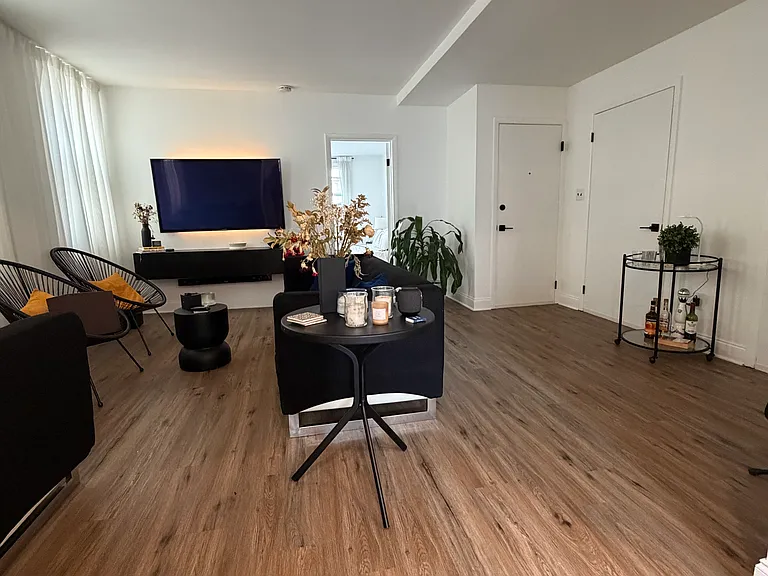 42 Lincoln St #1 — Photo 1