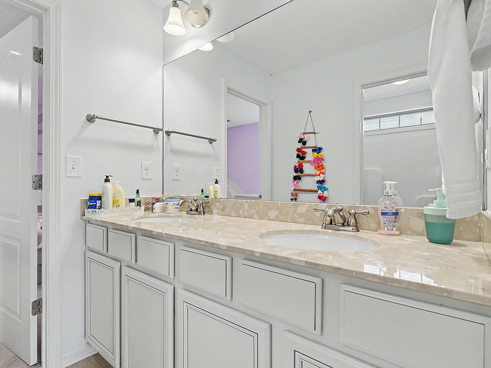 1st image of 1147 Looking Glass Ln