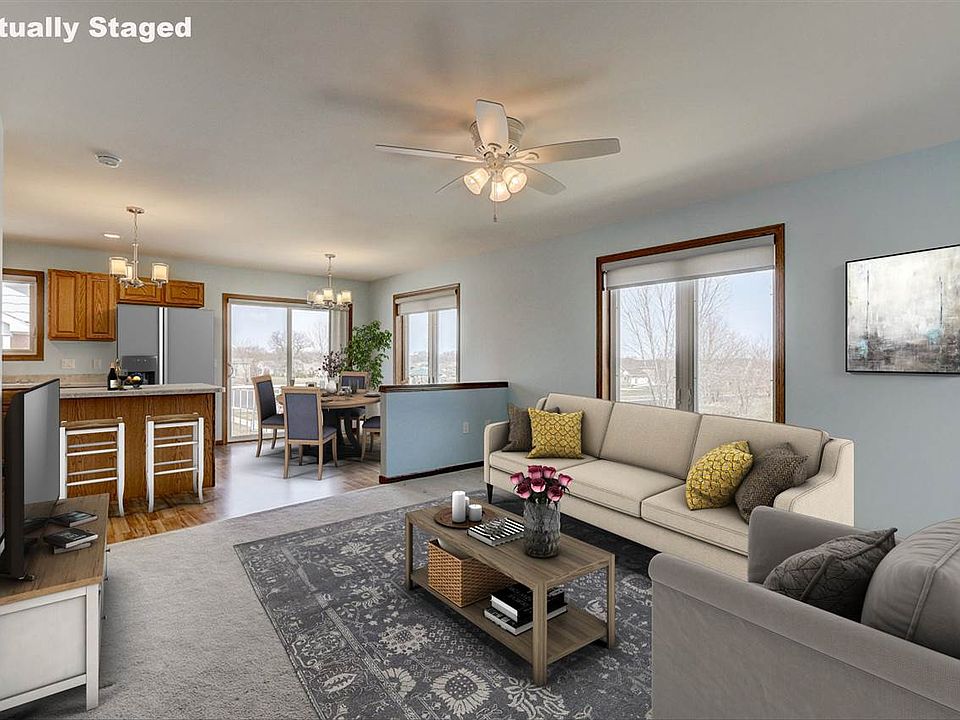 1st image of 26 Oak Park Way