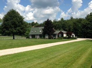 3270 Corner Rd, Alexandria, OH 43001