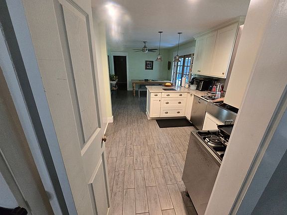 4th image of 3221 Kensington Rd