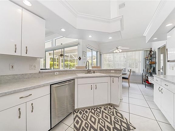 3rd image of 211 Brandywine Cir