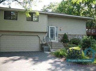 1656 Hickory Hl, Eagan, MN 55122