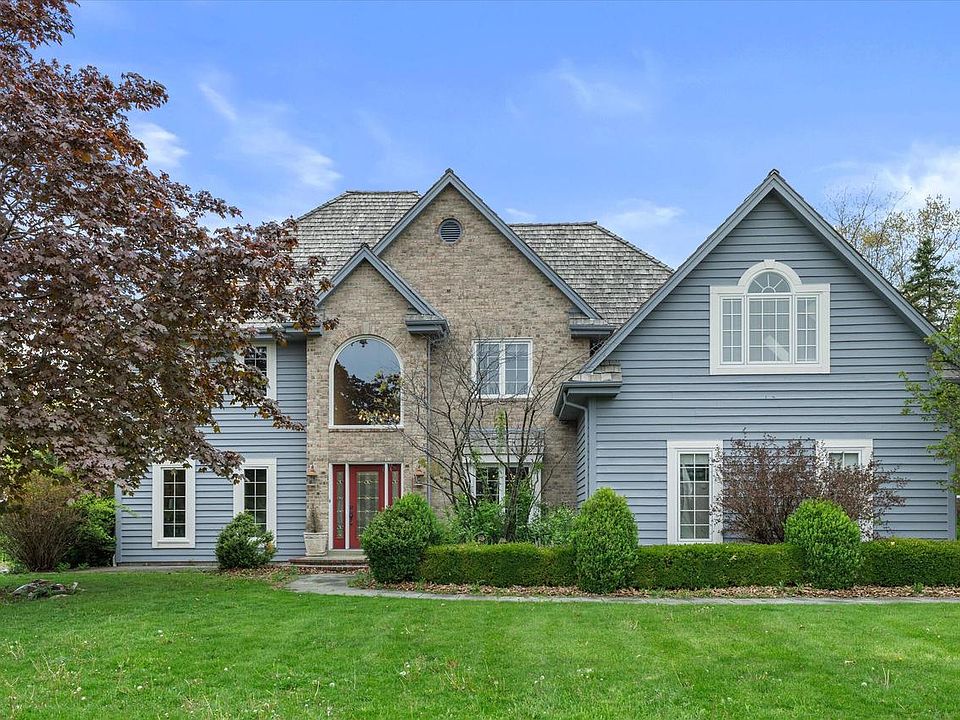 1st image of 4715 Hasting DRIVE
