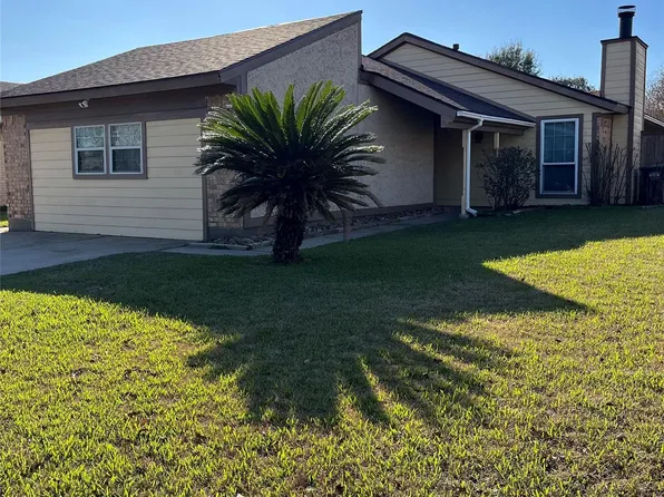 4502 Haiti Ln, Pasadena, TX 77505