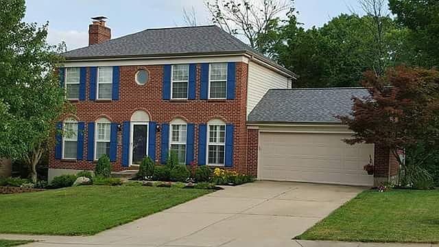 Great 3 bd, 2 full/2 half ba