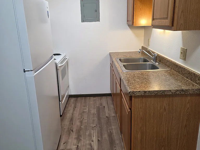 618 Heritage Dr #15 — Photo 3