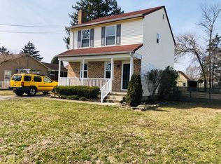 902 Salem Rd, Burlington, NJ 08016