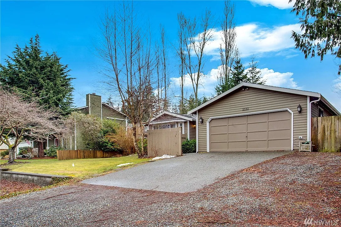 2130 129th Pl SE photo 1