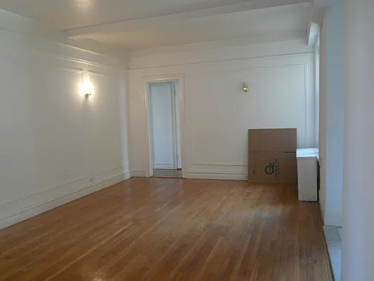 Rented by CLB Realty | media 8