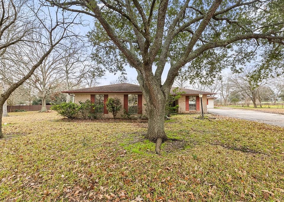 1st image of 3726 Skylark Way Way