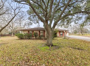 3726 Skylark Way, Pearland, TX 77584