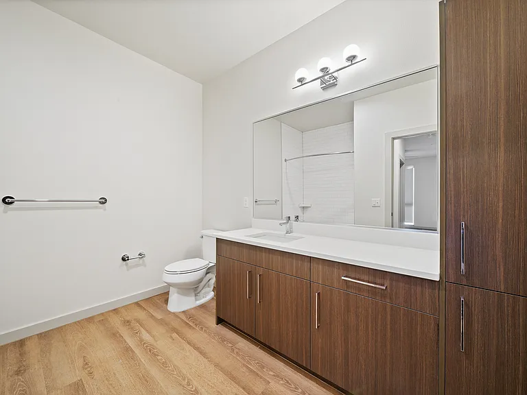 AMLI Spring District — Photo 21