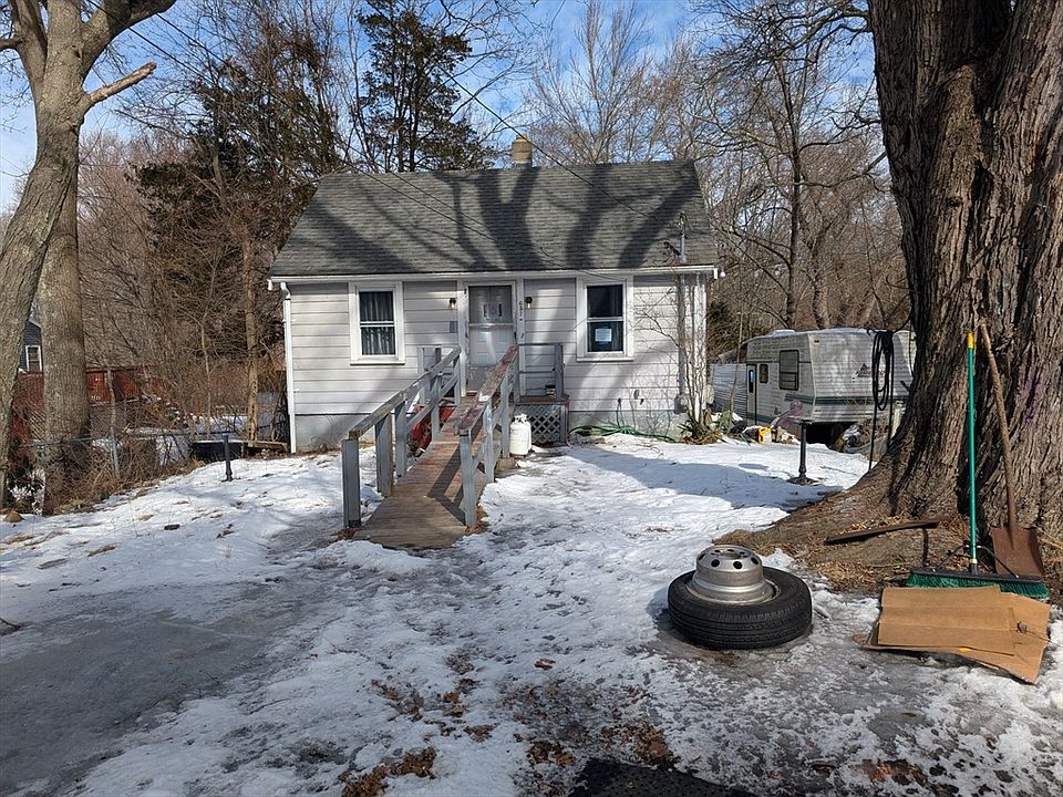 1st image of 657 1/2 Greenville Ave