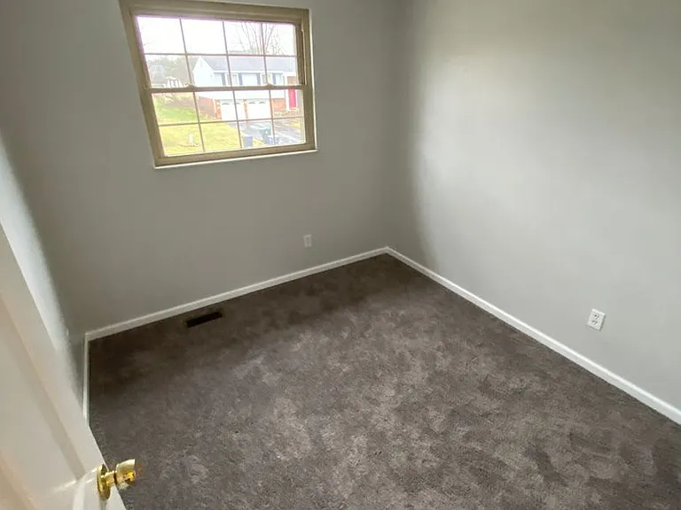 110 Leatherbark Rd — Photo 15