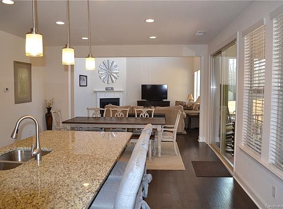 3rd image of 1723 Sutter Creek Dr