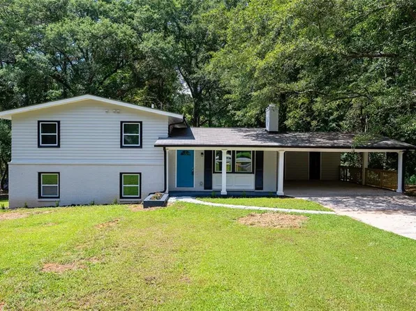 39 Lynhaven Dr, Newnan, GA 30263