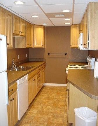4th image of 1209 S Higgins Ave