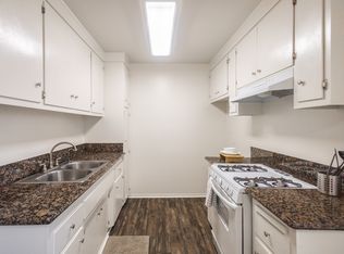 Athenian Apartments, Anaheim, CA 92801