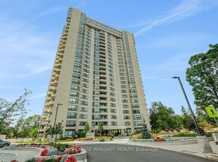 1500 Riverside Dr #1601, Ottawa, ON K1G4J4