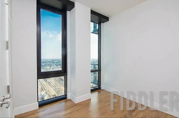 Rented by The KCI Group | media 78