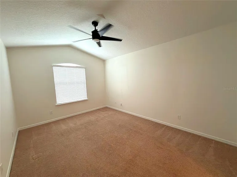 1036 Laurel Ridge Ln — Photo 7