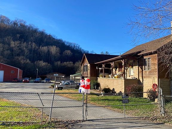 2nd image of 46 Bluebird Ln